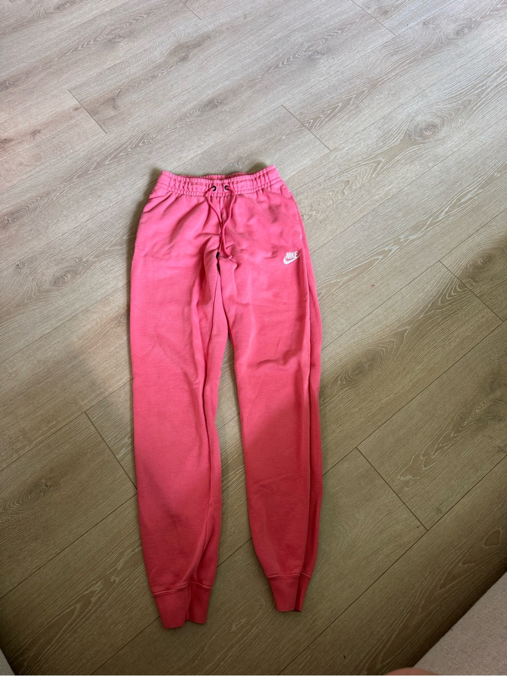Nike Womens coral  Jogger Sweatpants